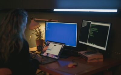 Hvordan virksomheden kan udnytte samspillet mellem hardware og software til at forbedre kundeoplevelsen