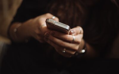 Træt af dyre mobilabonnementer? Så skift til taletid